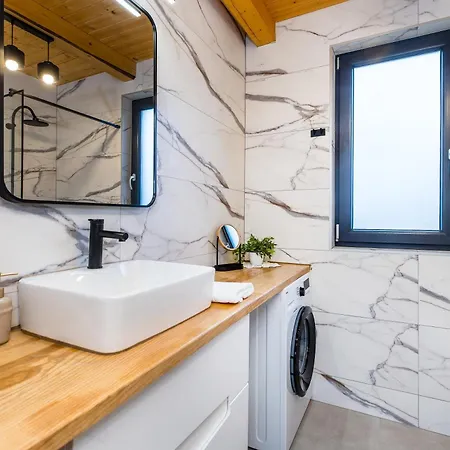 Szlembark- Widok Na Tatry, Jacuzzi 度假居